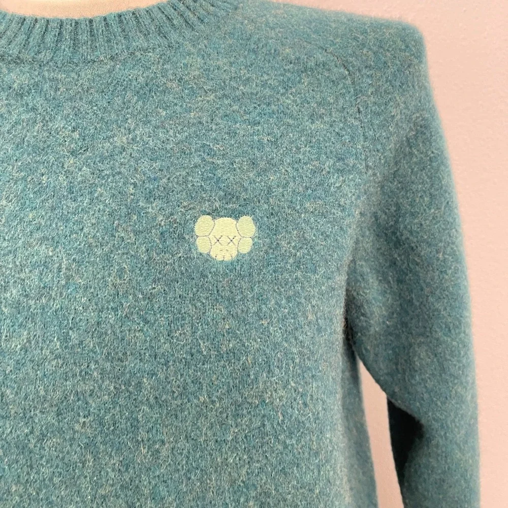 Uniqlo Kaws Women's Men Unisex Crewneck Sweater Small Medium Green 100% Wool LS